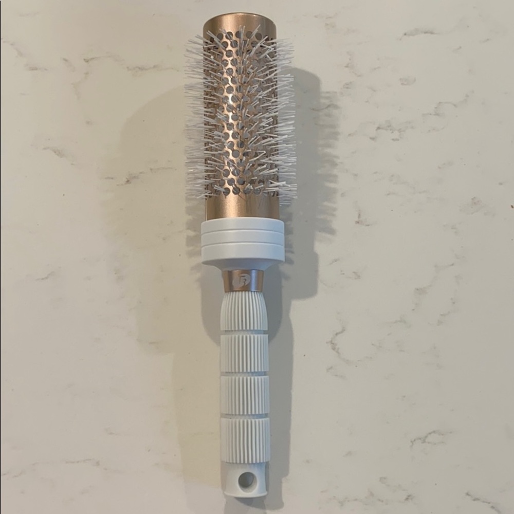 T3 Professional Round Volume Brush 2''